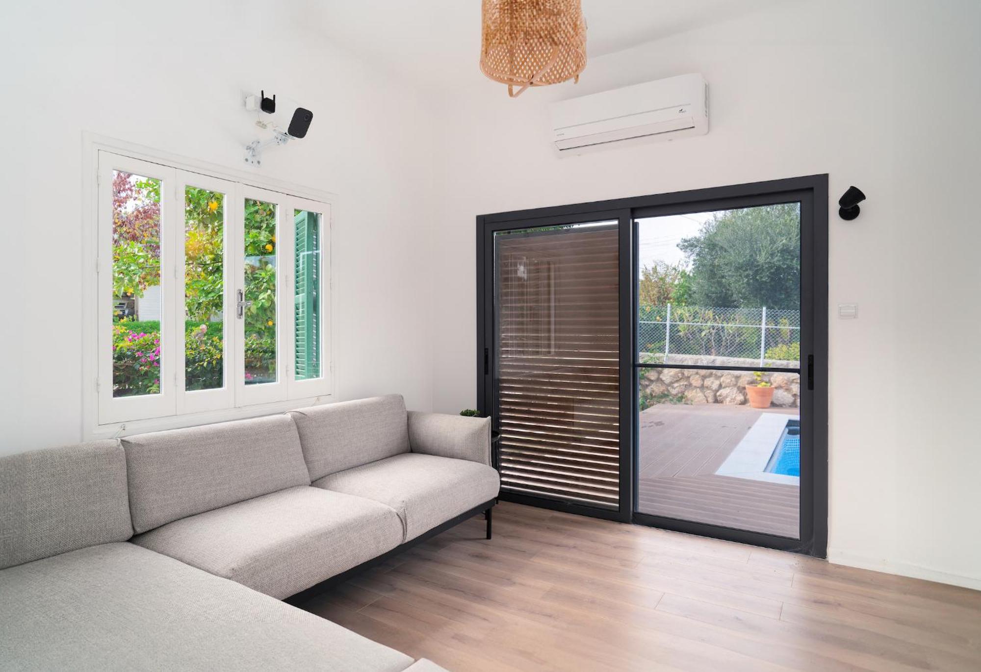 Sotiris House *